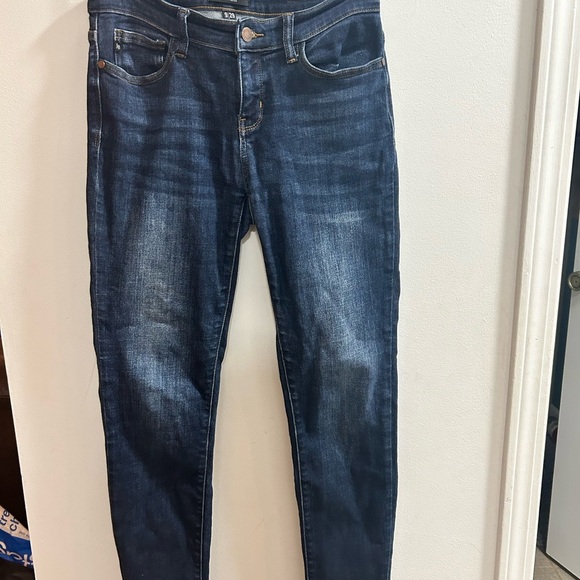 Judy Blue Denim - Judy Blue Women’s Skinny Jeans Indigo Blue Classic